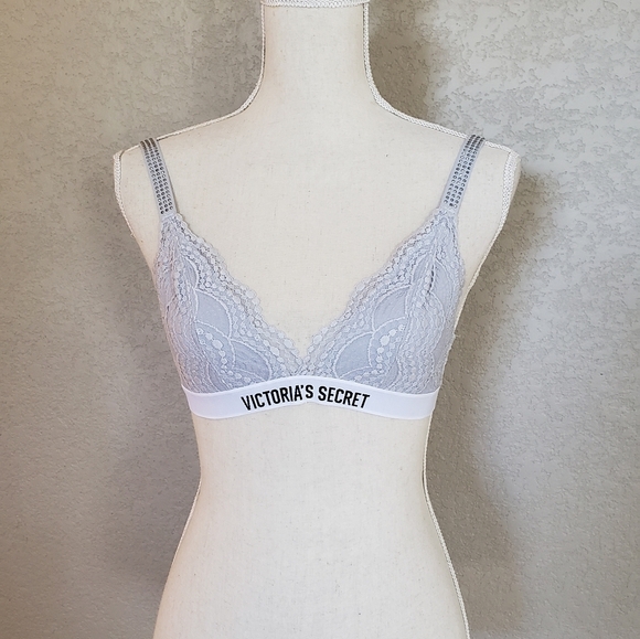 Victoria's Secret brallets size Small with rhinestones set of 2 - Picture 5 of 9